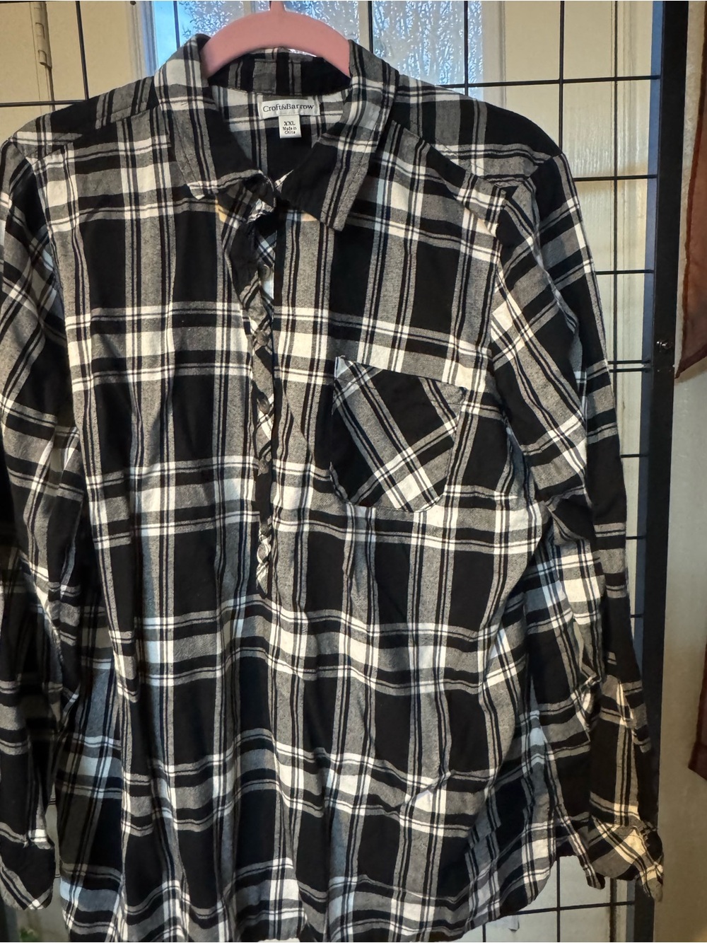 croft & barrow Black and White Plaid Button-Down Shirt